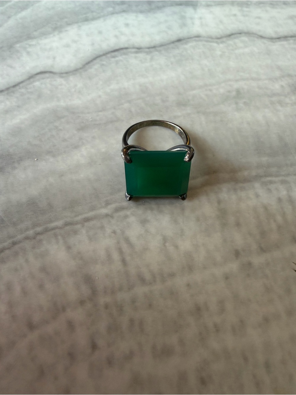 Green Onyx Square Statement Ring - Picture 4 of 7